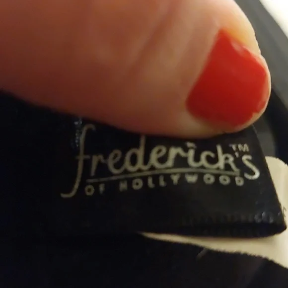 Frederick's of Hollywood Swarovski crystal limited edition Xtreme pushUP 38 F - Picture 6 of 10